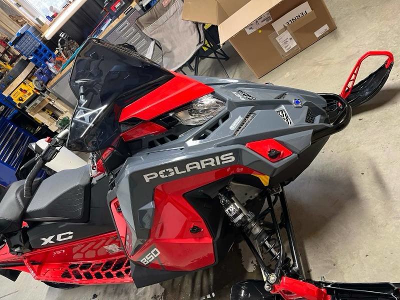 Polaris 850 INDY XC 137  2024