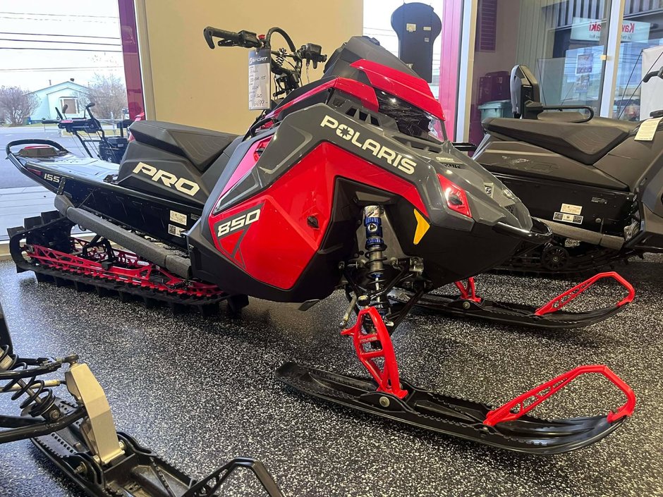 Polaris 850 PRO RMK Slash 155  2024