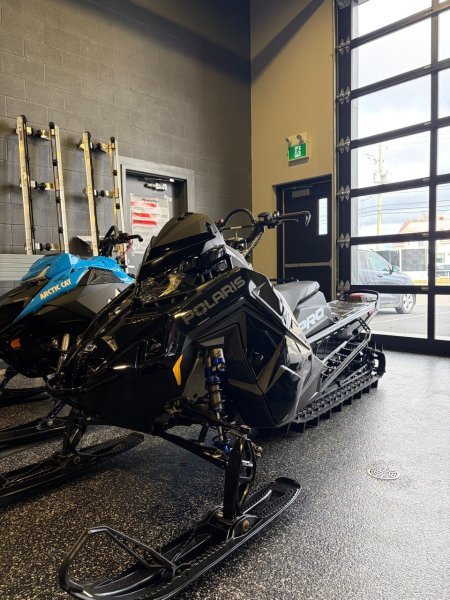 Polaris 9R RMK PRO 155  2027