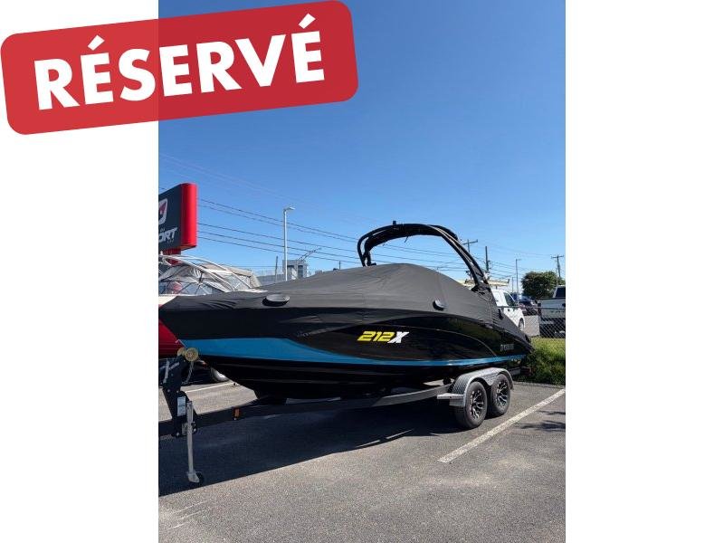 Yamaha AXT1800C-XAP 212XD  2022