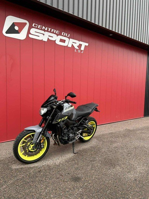Yamaha FZ-09  2016
