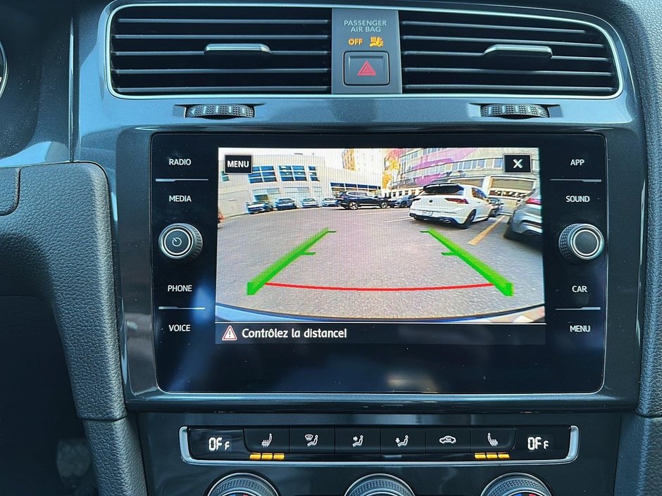 Volkswagen E-Golf COMFORTLINE+SIMILCUIR+CARPLAY+100%-ELECTRIQUE 2020-17