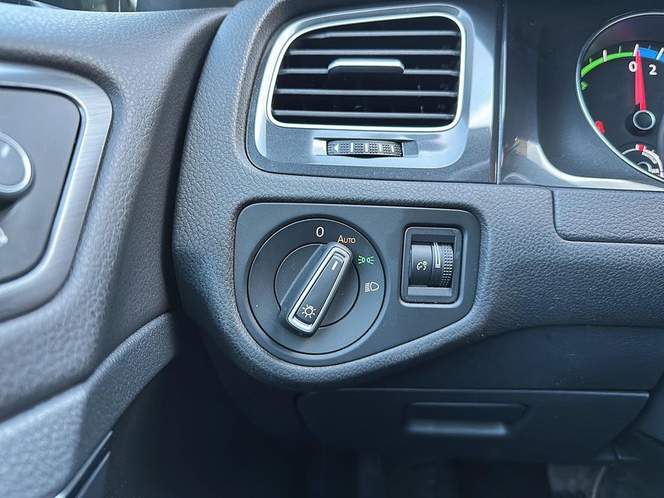 Volkswagen E-Golf COMFORTLINE+SIMILCUIR+CARPLAY+100%-ELECTRIQUE 2020-15