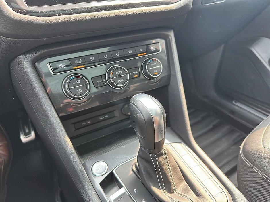 Volkswagen Tiguan HIGHLINE+R-LINE+NO-ACCIDENT+CUIR+TOIT-OUVRANT 2021-15