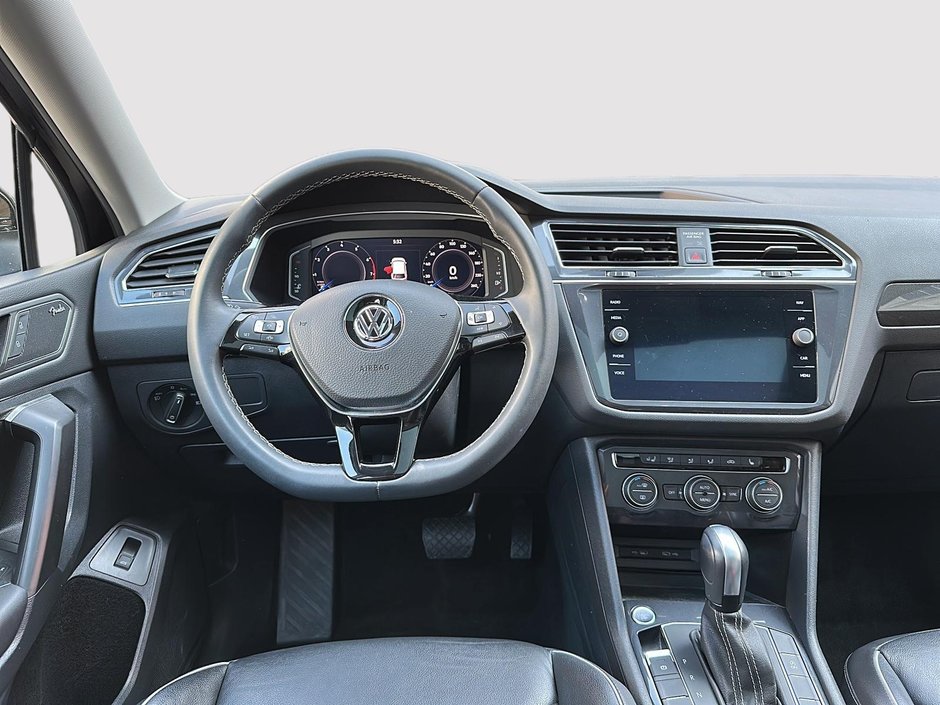 Volkswagen Tiguan HIGHLINE+TOIT-OUVRANT+CUIR+NO-ACCIDENT+7-PLACES 2021-14