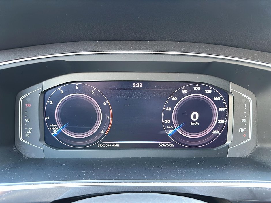 Volkswagen Tiguan HIGHLINE+TOIT-OUVRANT+CUIR+NO-ACCIDENT+7-PLACES 2021-16
