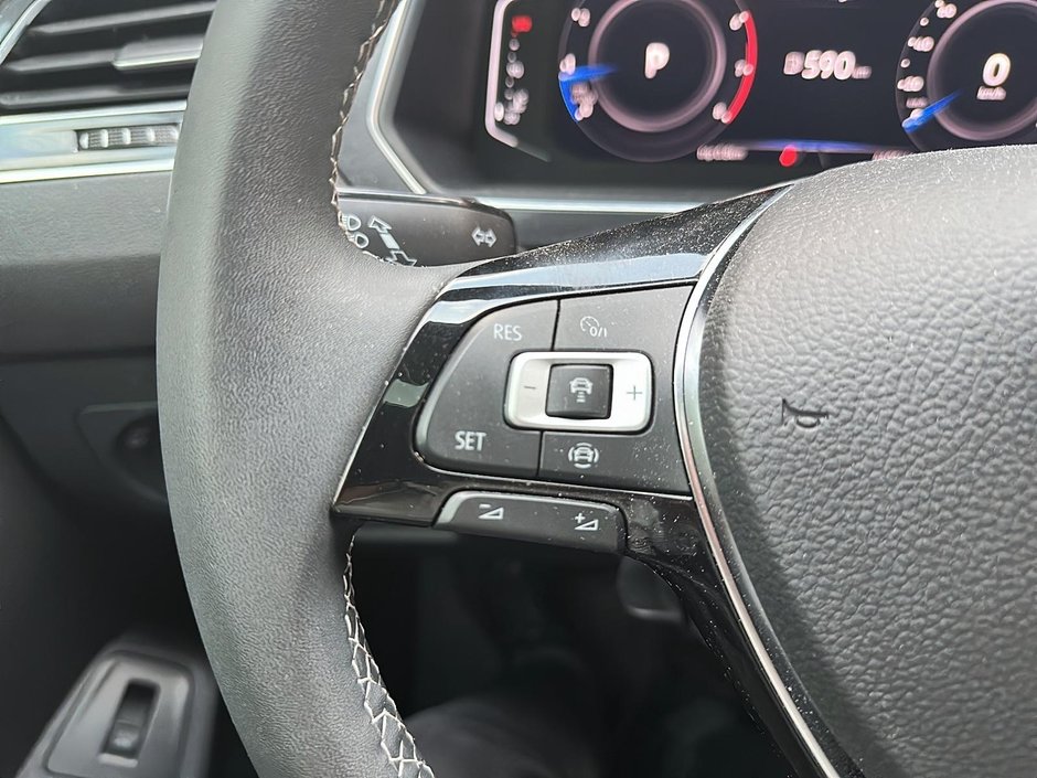 Volkswagen Tiguan HIGHLINE+SUNROOF+LEATHER+CARFAX-CLEAN 2021-18