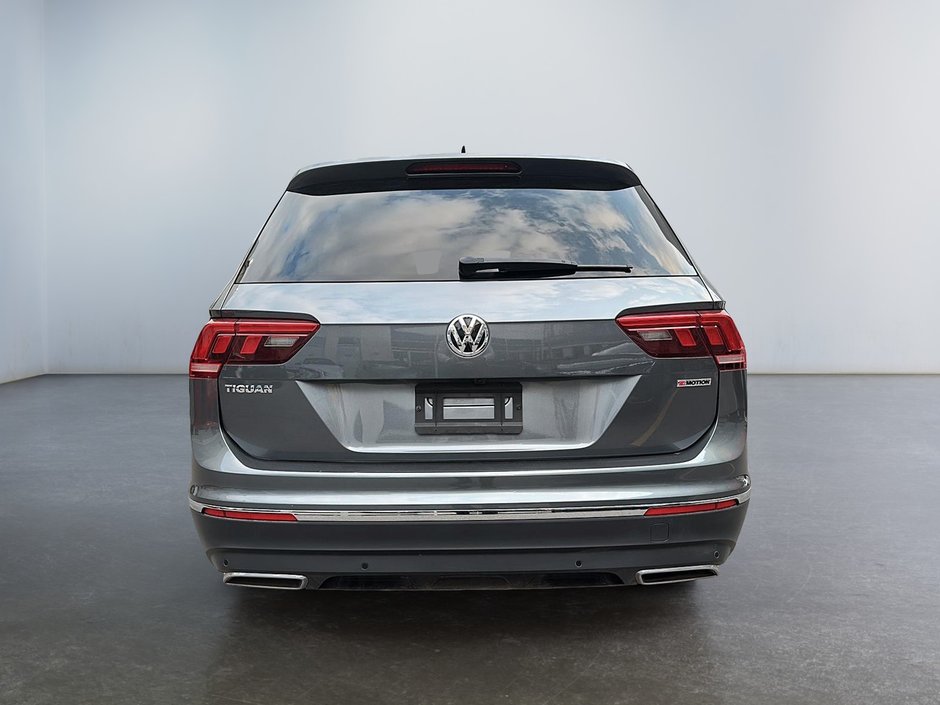 Volkswagen Tiguan HIGHLINE+SUNROOF+LEATHER+CARFAX-CLEAN 2021-2