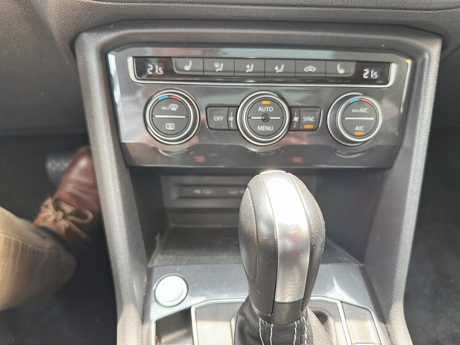 Volkswagen Tiguan COMFORTLINE+TOIT-OUVRANT+CARPLAY+NO-ACCIDENT 2021-15