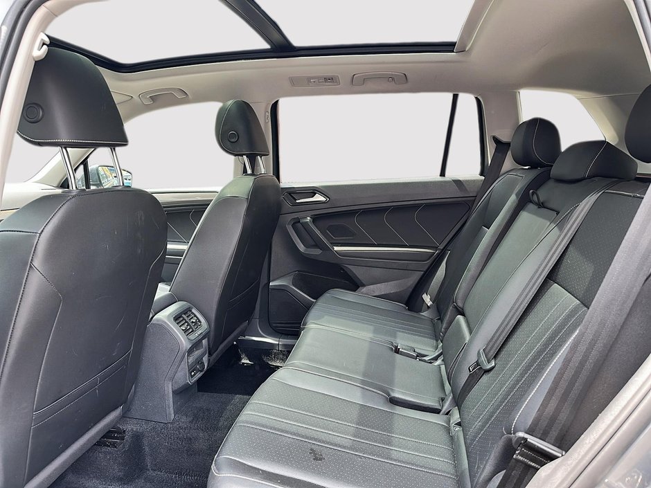 Volkswagen Tiguan COMFORTLINE+SUNROOF+LEATHERETTE+NO-ACCIDENT 2022-10