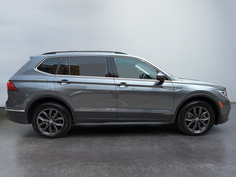 Volkswagen Tiguan COMFORTLINE+SUNROOF+LEATHERETTE+NO-ACCIDENT 2022-4