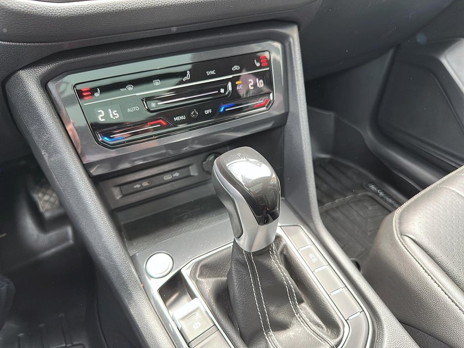Volkswagen Tiguan COMFORTLINE+TOIT-OUVRANT+ROUES-HIVER 2022-14