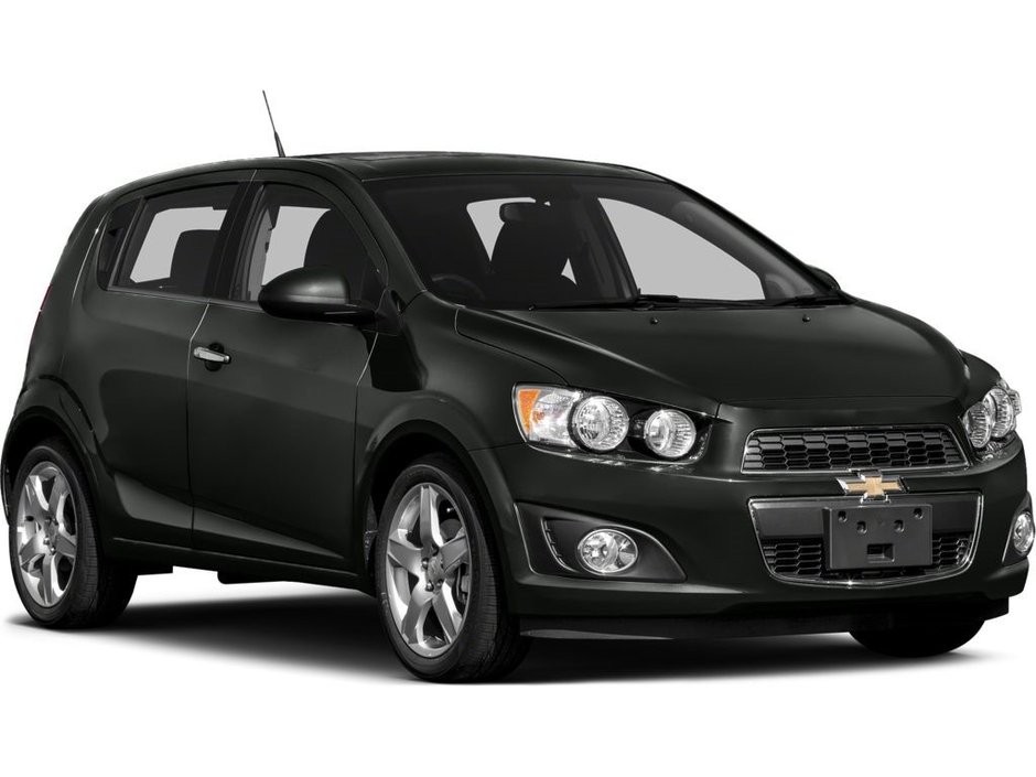 2013 Chevrolet Sonic LS | Keylass Entry | Auto Headlights | Tilt