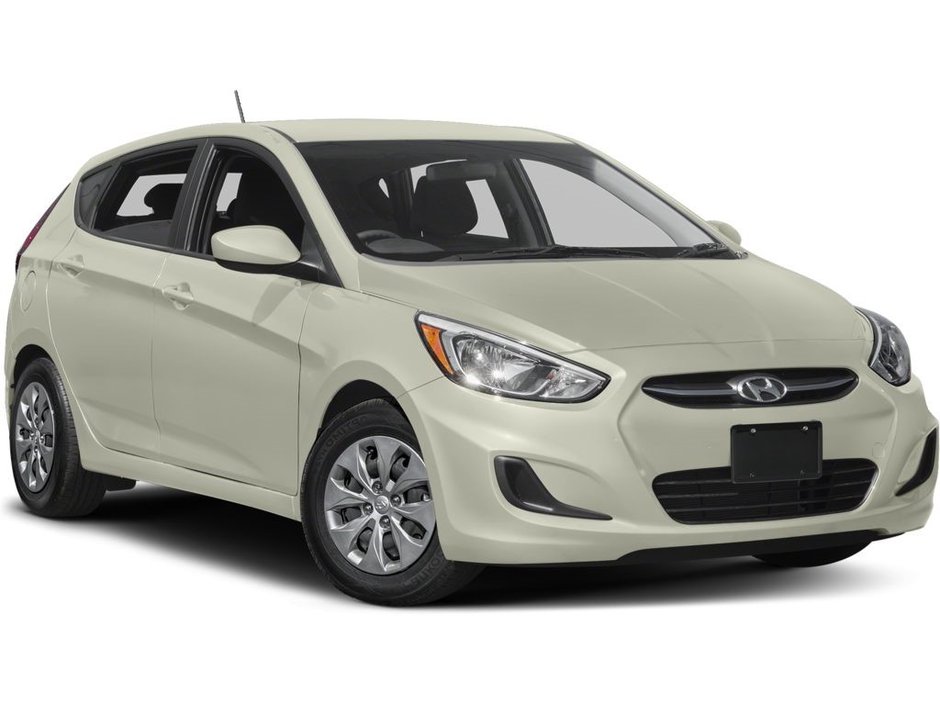 2016 Hyundai Accent SE | HtdSeats | Sunroof | Bluetooth | USB