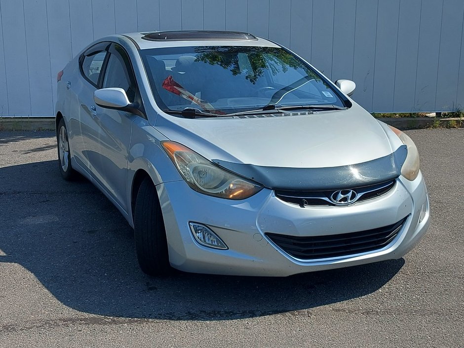 2011 Hyundai Elantra GLS | HtdSeats | Sunroof | Bluetooth | Cruise
