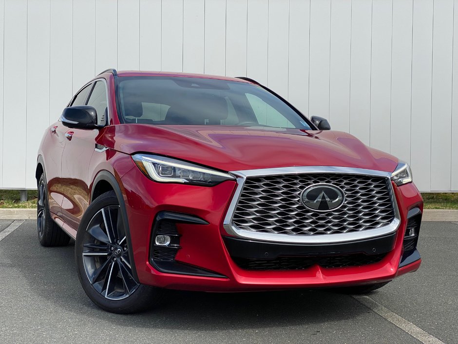 Infiniti QX55 ESSENTIAL | Leather | Roof | Warranty to 2028 2022 à Saint John, Nouveau-Brunswick