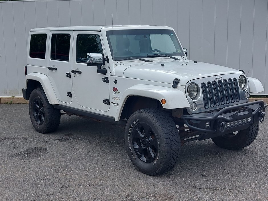 2015 Jeep Wrangler Unlimited Sahara | Cruise | PwrWindows | Tilt | Aux