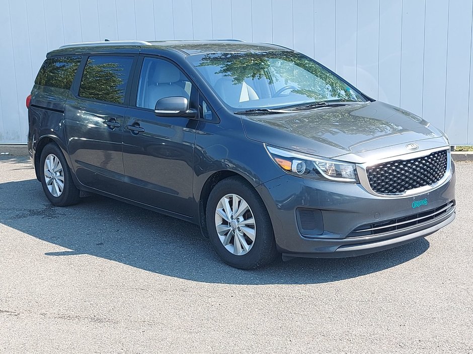 2016 Kia Sedona LX | Cam | HtdSeat | Bluetooth | USB | AC | Aux