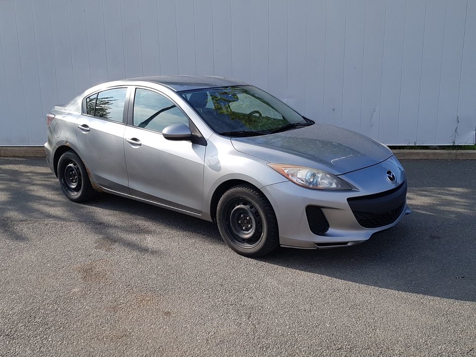 2012 Mazda Mazda3 GS-SKY | USB | HtdSeats | Bluetooth | Keyless