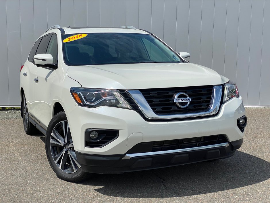Nissan Pathfinder Platinum | SunRoof | Leather | 7-Pass | Cam | USB 2018 à Saint John, Nouveau-Brunswick