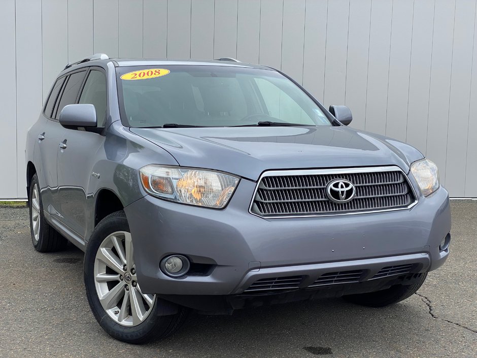 2008 Toyota Highlander hybrid in Antigonish, Nova Scotia - 1 - w320h240px