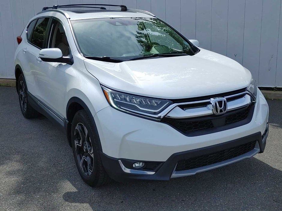 2019 Honda CR-V Touring | Leather | Roof | Nav