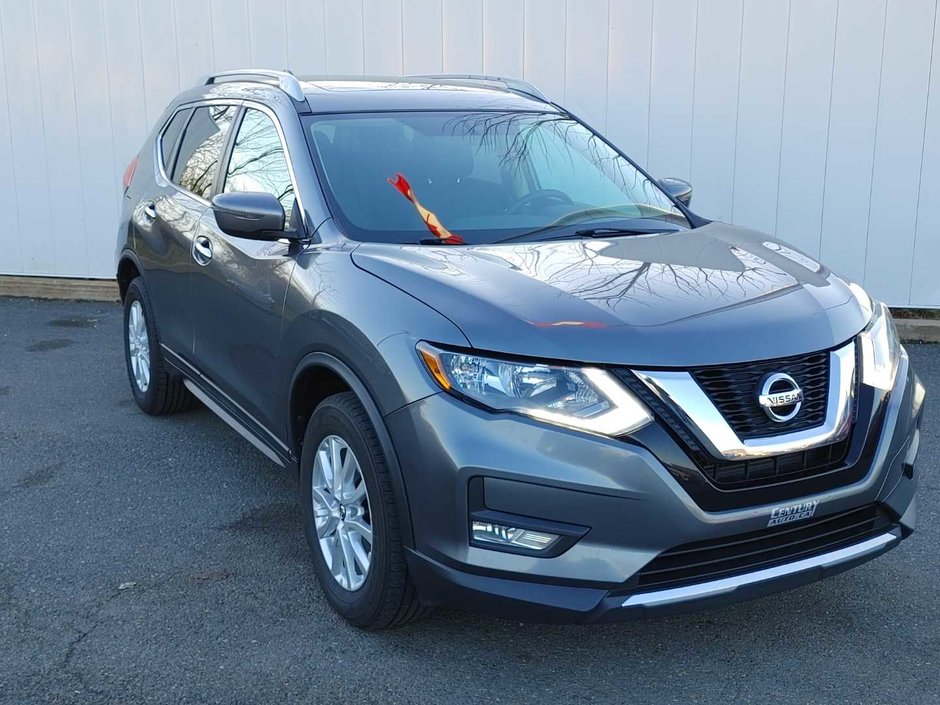 2017 Nissan Rogue in Antigonish, Nova Scotia - 1 - w320h240px