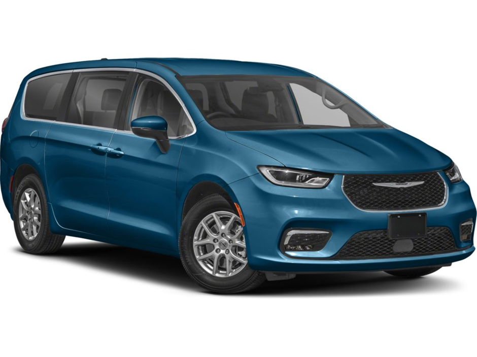 2023 Chrysler Pacifica Limited | Leather | Roof | Nav | Warranty to 2028
