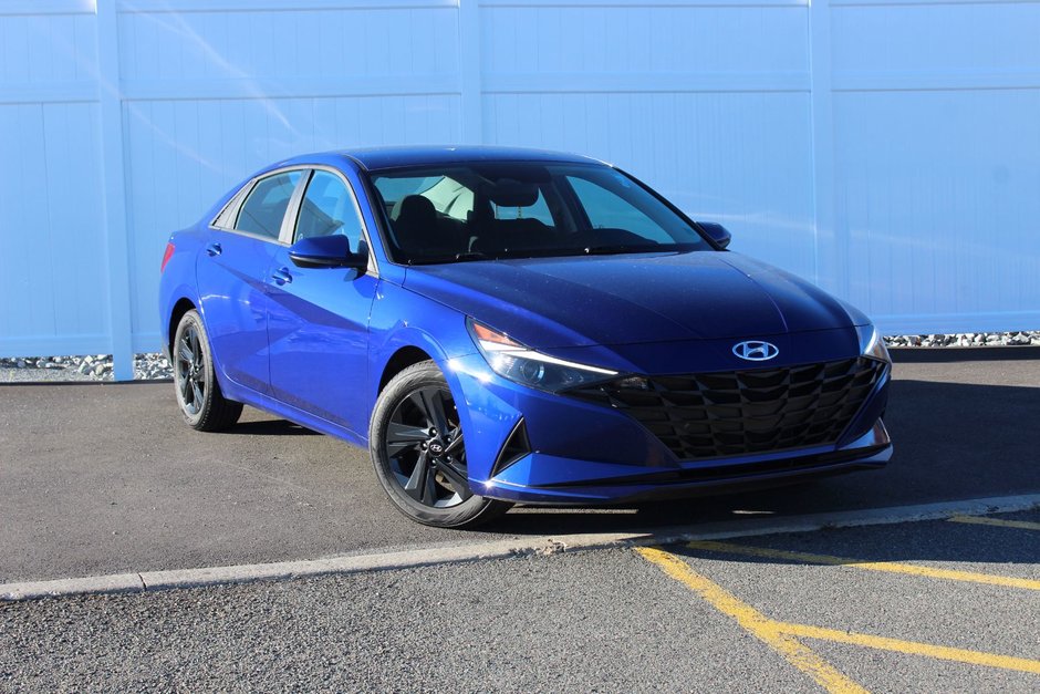 Hyundai Elantra Preferred | HtdSeats | Cam | Warranty to 2028 2023 à Saint John, Nouveau-Brunswick
