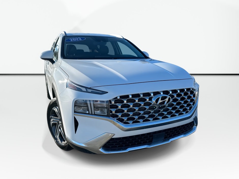 2023 Hyundai Santa Fe Preferred | Cam | HtdsSeat | Aux | Warranty 2028