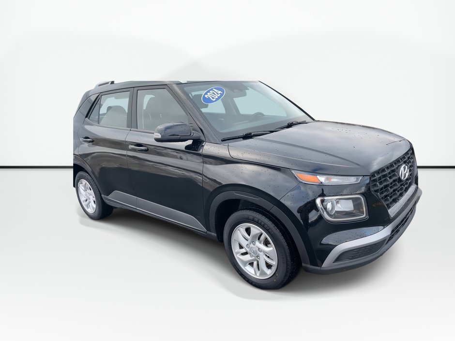 Hyundai Venue Preferred | Cam | HtdSeats | Warranty to 2029 2024 à Saint John, Nouveau-Brunswick