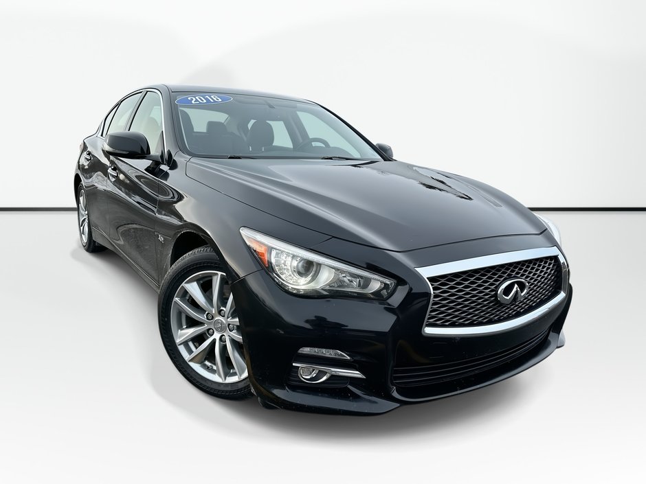 2016 Infiniti Q50 3.0t | Roof | Cam | Lthr | HtdSeasts | Bluetooth
