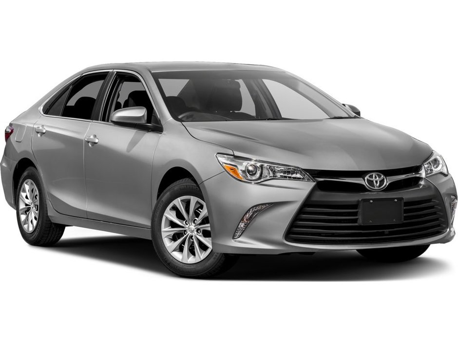 2017 Toyota Camry XLE | Leather | SunRoof | Cam | USB | Bluetooth