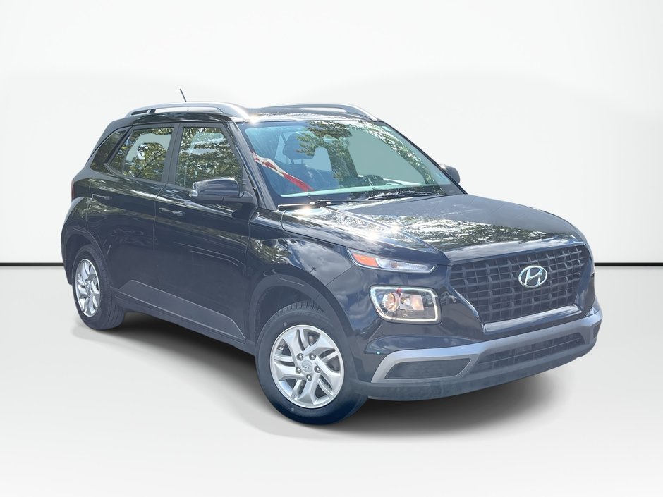 2023 Hyundai Venue Preferred | Cam | HtdWheel | Warranty to 2028