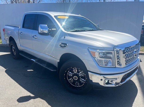 2017 Nissan Titan in Antigonish, Nova Scotia - 1 - w320h240px