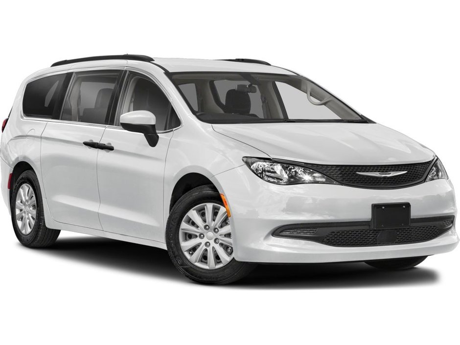 Chrysler Grand Caravan SXT | Backup Cam | USB | Htd Sts | Warranty to2029 2024 à Saint John, Nouveau-Brunswick