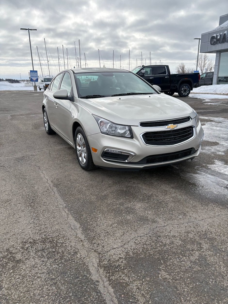Chevrolet Cruze Limited  2016 à Bonaventure, Québec - w940px