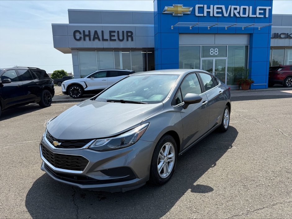 2018 Chevrolet Cruze in Bonaventure, Quebec - w940px