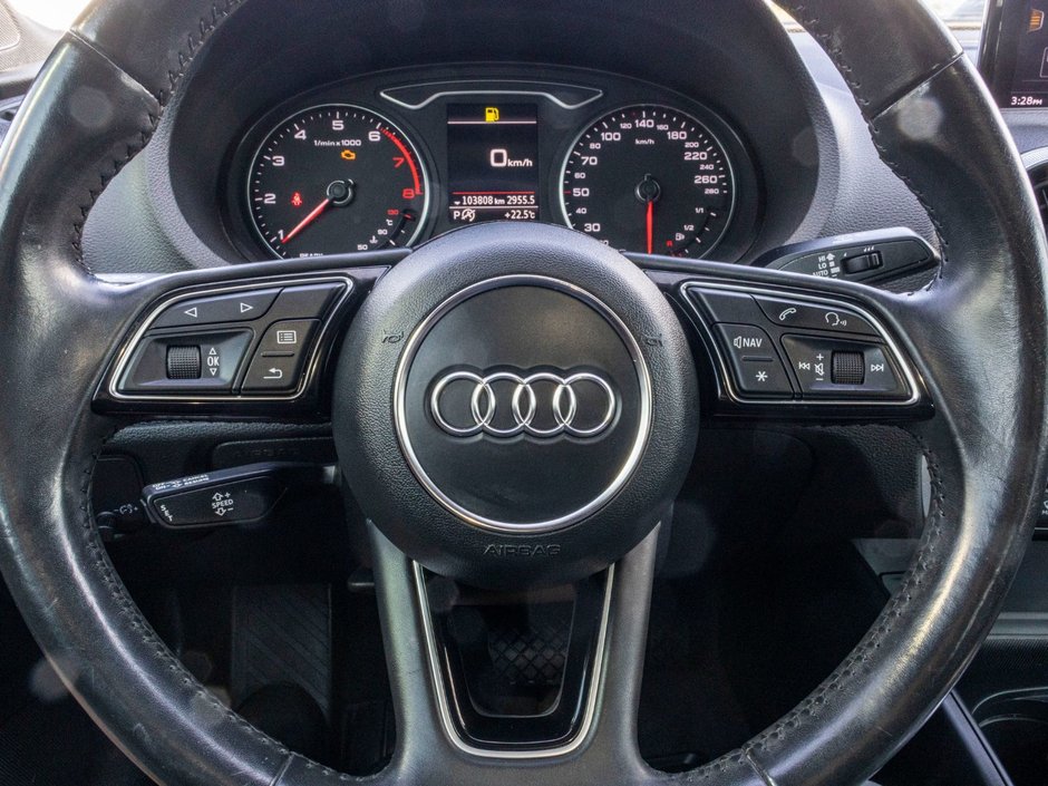 Audi A3 Sedan PROGRESSIV QUATTRO BLANC CUIR BRUN 2018 PAS DE RECLAMATION AU CARFAX