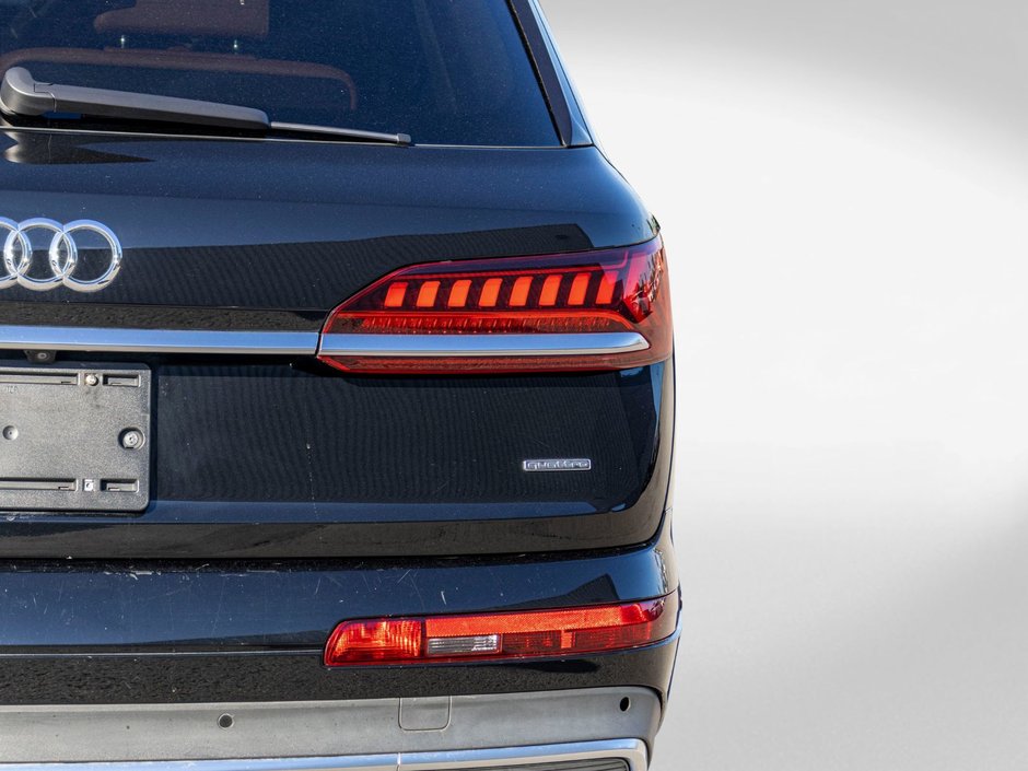 Audi Q7 KOMFORT45 AWD CUIR TOIT PANO NOIR 2021 BAS KILO 4CYL