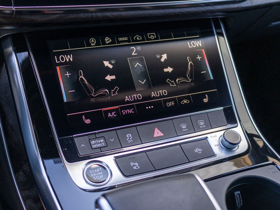 Audi Q7 KOMFORT 55 S-LINE BLANC 2022 PAS DE RECLAMATION AU CARFX