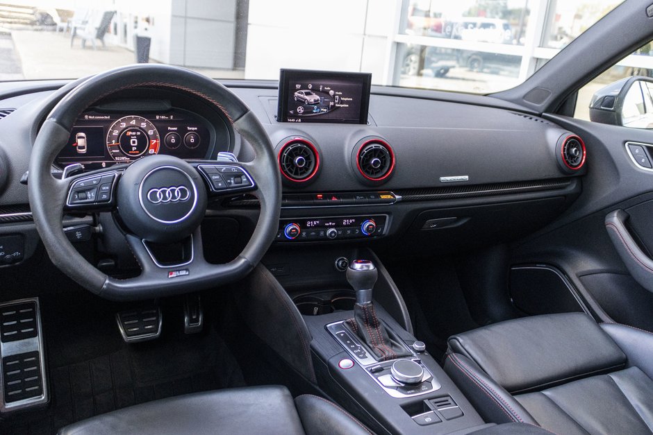 Audi RS 3 Sedan 2.5T AWD CUIR TOIT NAV RARE 2019 PAS DE RECLAMATION AU CARFAX