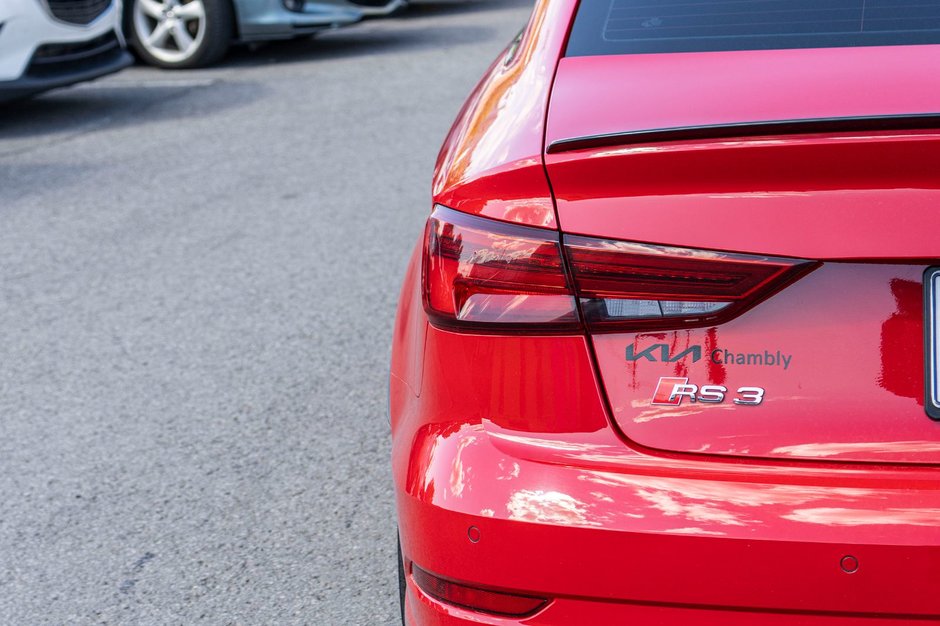 Audi RS 3 Sedan 2.5T AWD CUIR TOIT NAV RARE 2019 PAS DE RECLAMATION AU CARFAX