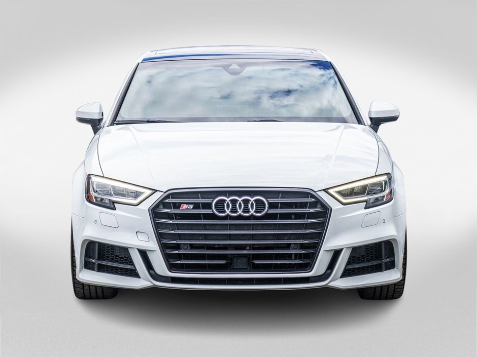 2018 Audi S3 Sedan TECHNIK QUATTRO BLANC INT ROUGE BAS KILO NO CARFAX CLAIM