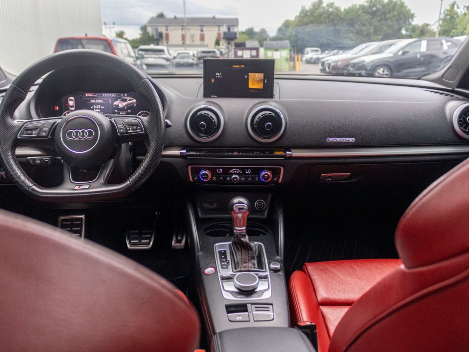 2018 Audi S3 Sedan TECHNIK QUATTRO BLANC INT ROUGE BAS KILO NO CARFAX CLAIM