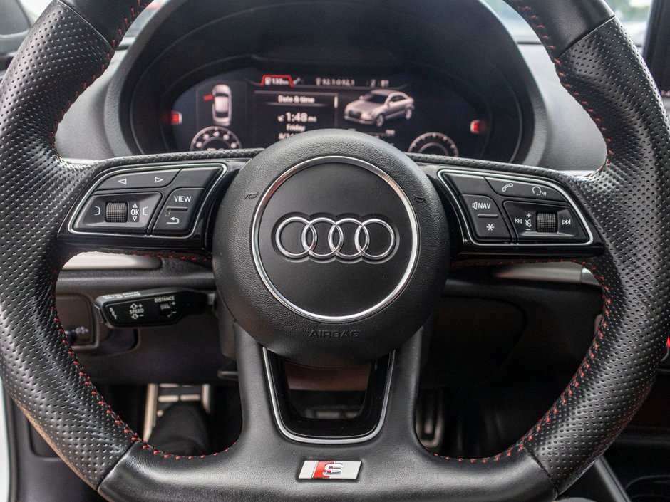 2018 Audi S3 Sedan TECHNIK QUATTRO BLANC INT ROUGE BAS KILO NO CARFAX CLAIM