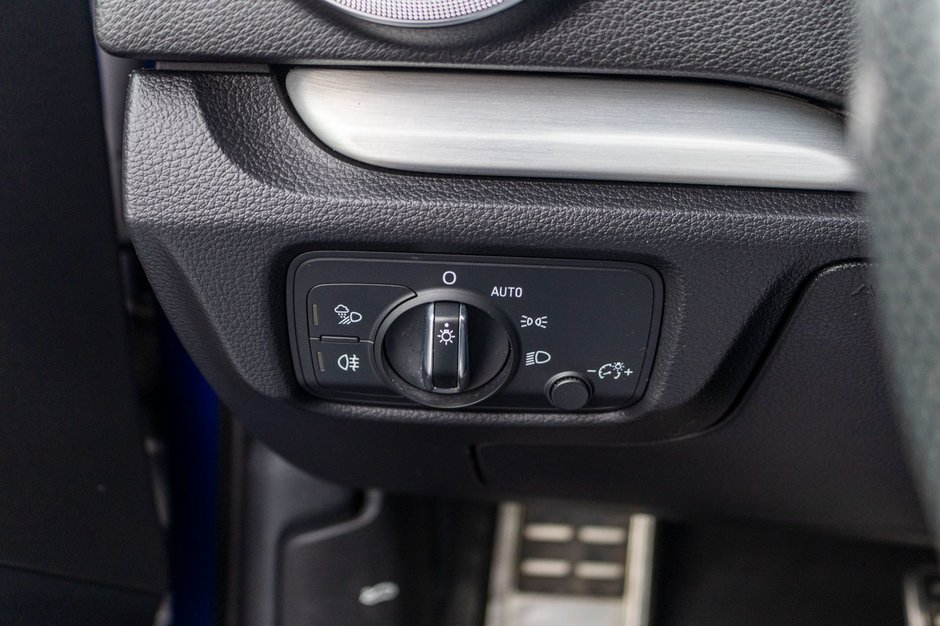 2019 Audi S3 Sedan TECHNIK AWD CUIR TOIT VIRTUAL COKPITT NO CARFAX CLAIM