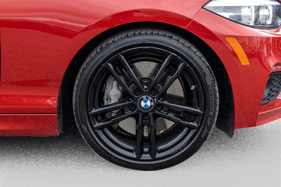 BMW 2 Series 230i xDrive MPACK ROUGE CUIR NAV 2021 BAS KILO PAS DE RECLAMATION AU CARFAX