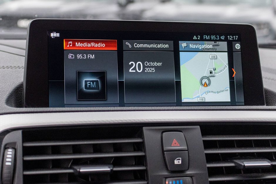 BMW 2 Series 230i xDrive MPACK ROUGE CUIR NAV 2021 BAS KILO PAS DE RECLAMATION AU CARFAX