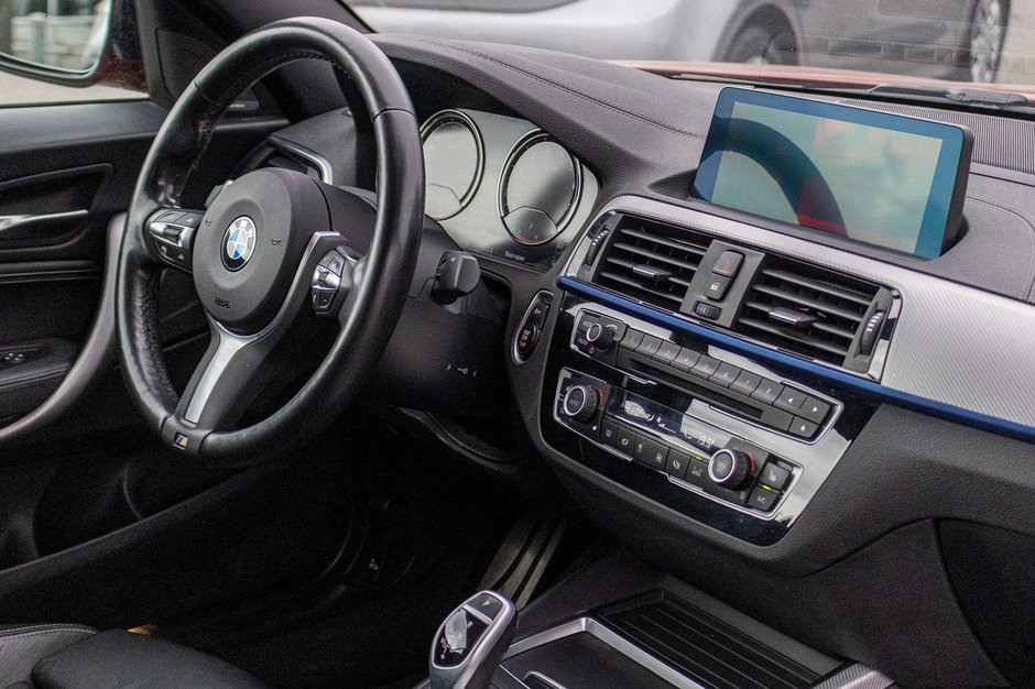 BMW 2 Series 230i xDrive MPACK ROUGE CUIR NAV 2021 BAS KILO PAS DE RECLAMATION AU CARFAX